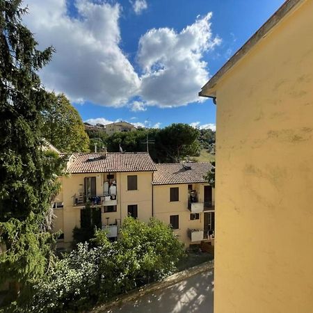 Bellissimo Appartamento A Perugia Exterior photo